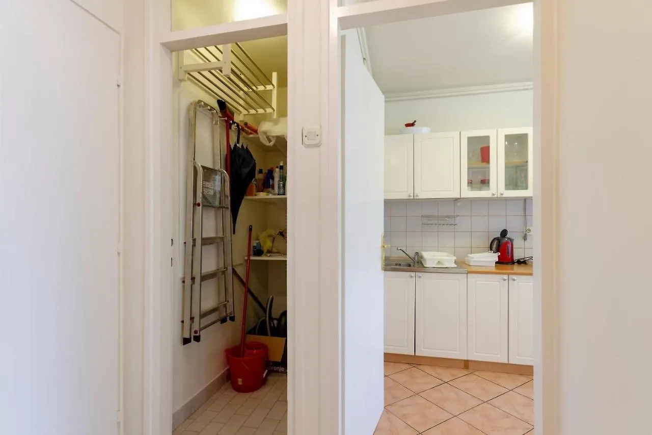 Atelier Apartment Pula